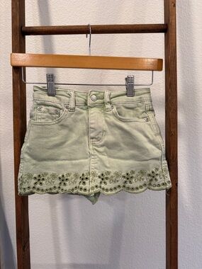 Lace Hem Light Green Denim Skort